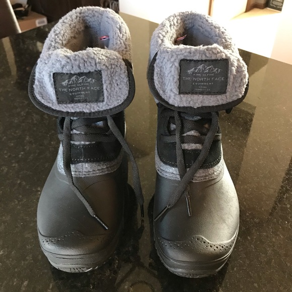 New The North Face Shellista II Roll-Down Boots - Picture 7 of 14